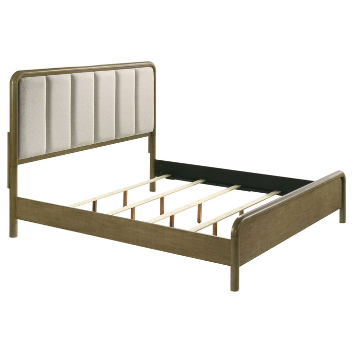 Amsbury Queen Bed
