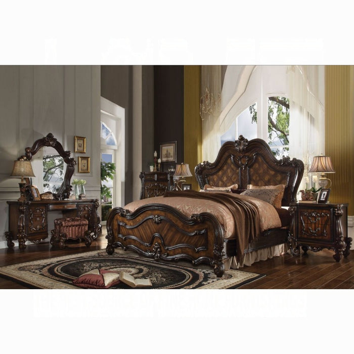 Versailles EK Bed