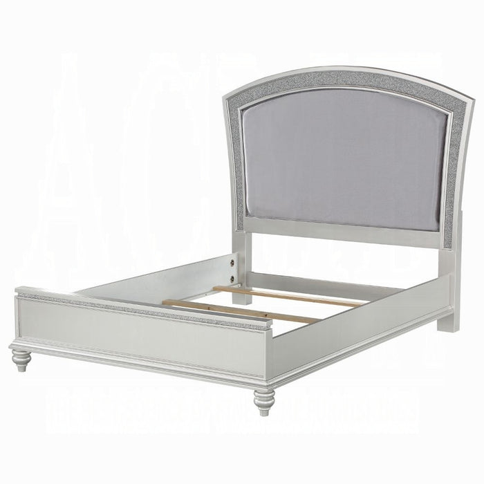 Maverick EK Bed