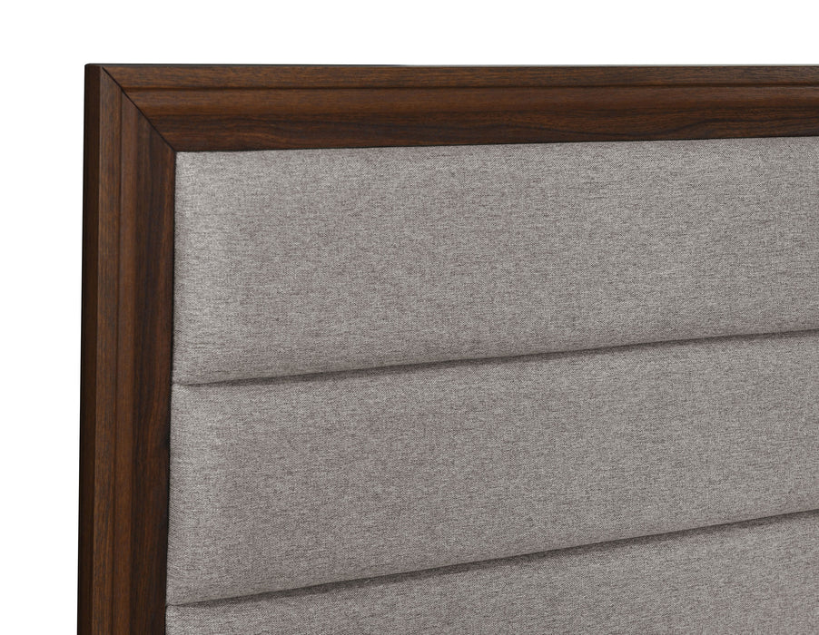 Welsley 4 & 5 PieceBedroom Set