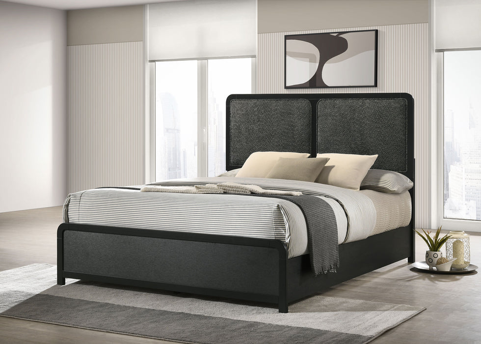 Cavelle Eastern King & Queen Bed