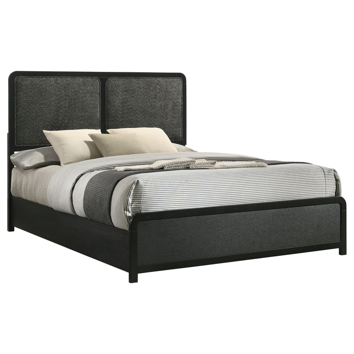 Cavelle Eastern King & Queen Bed