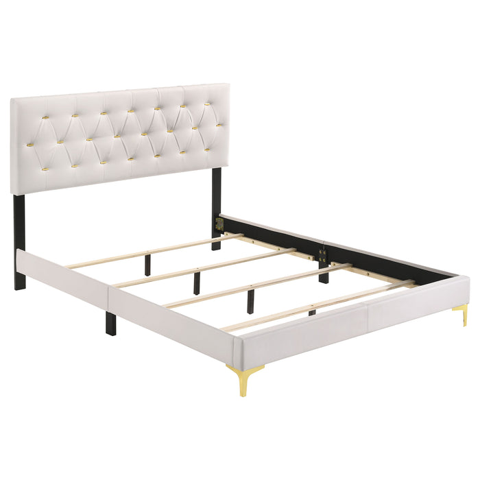 Kendall 4 & 5 Piece Bedroom Sets