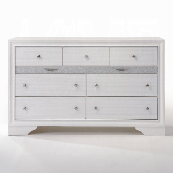 Naima Dresser