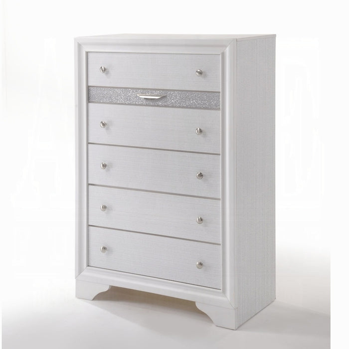 Naima Chest
