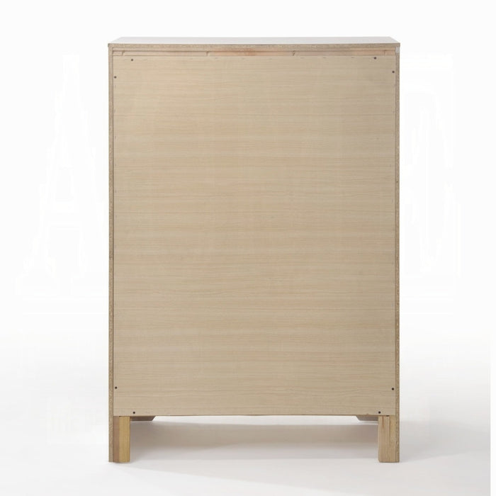 Naima Chest