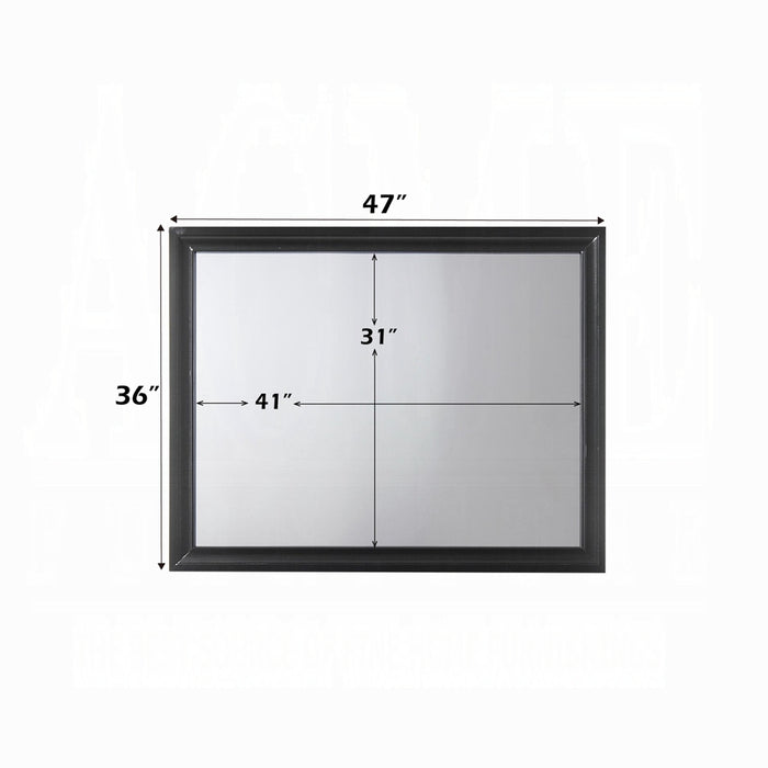 Naima Mirror