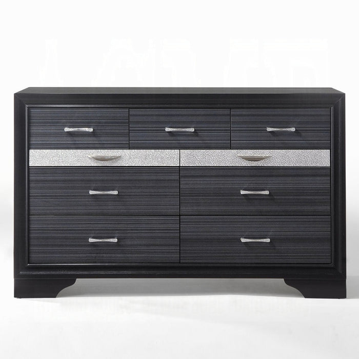 Naima Dresser