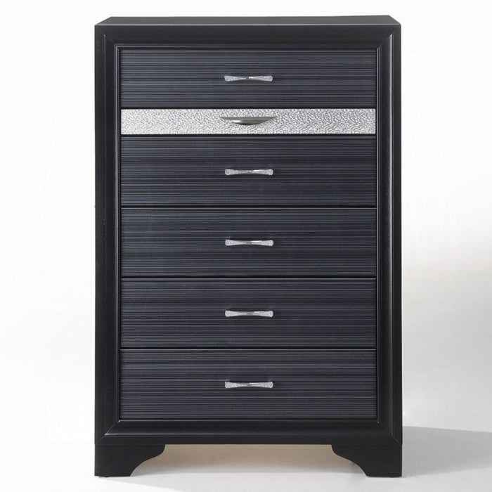 Naima Chest