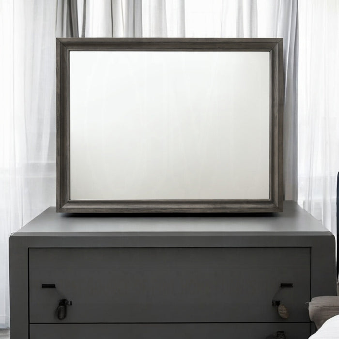 Naima Mirror