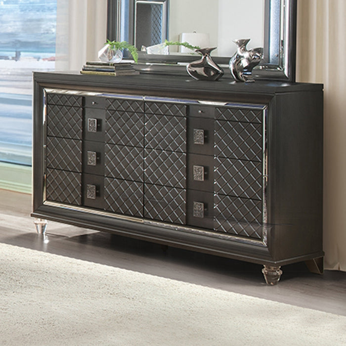 Sawyer Dresser