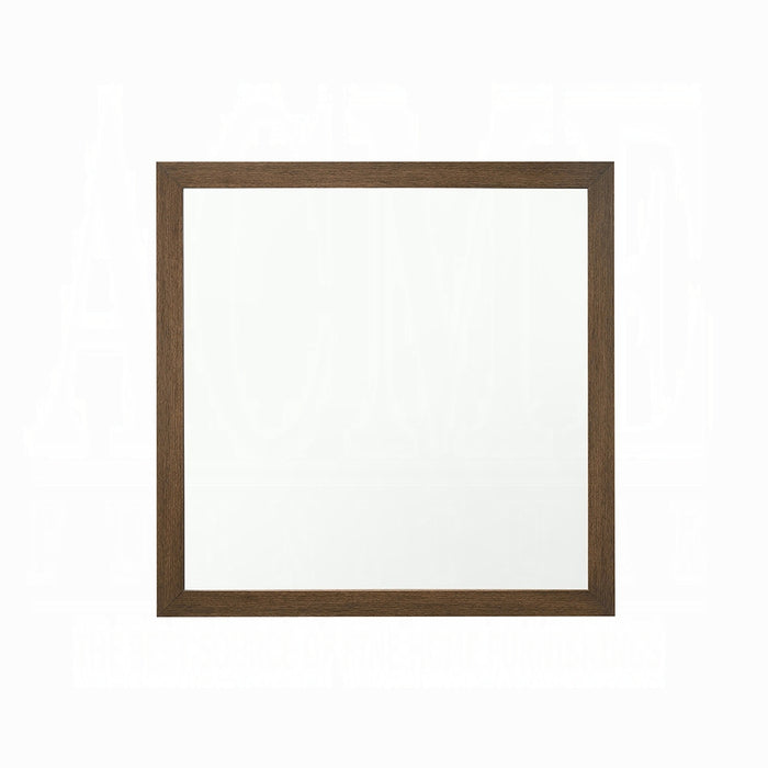 Miquell Mirror