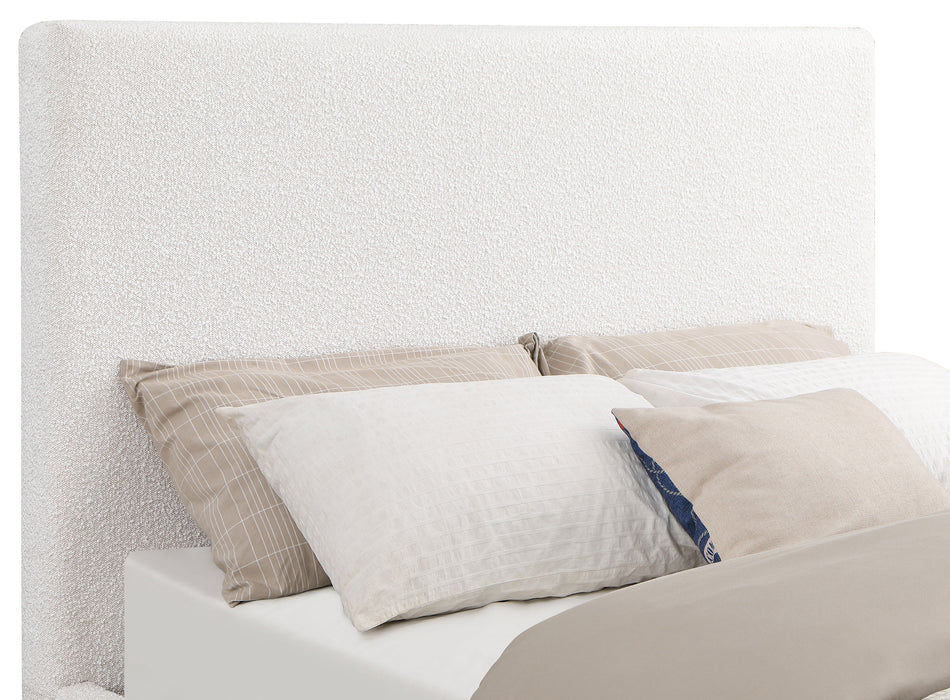 Knox Eastern King & Queen Bed