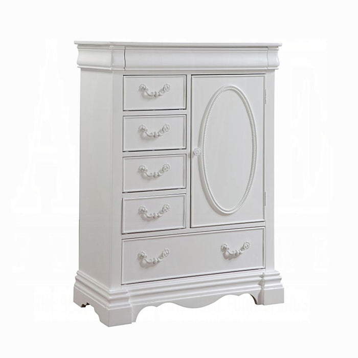 Estrella Chest