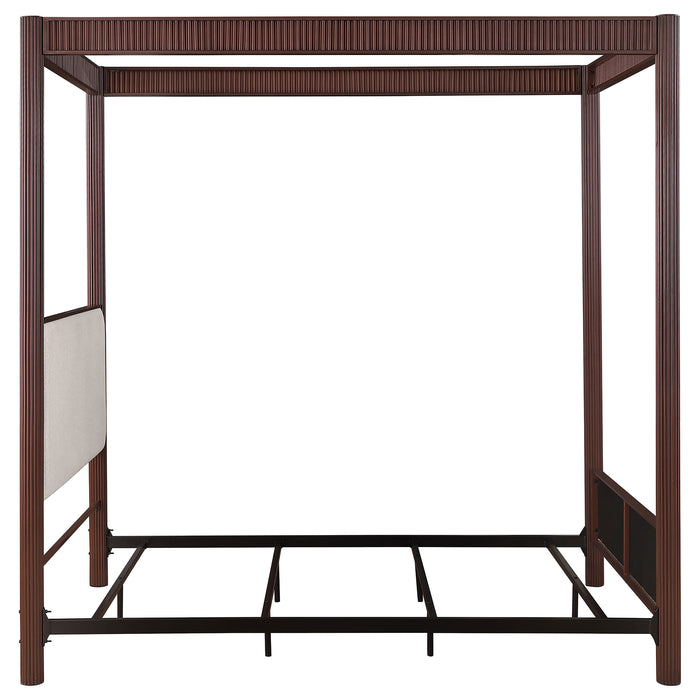 Zimmerlee Eastern King & Queen Bed