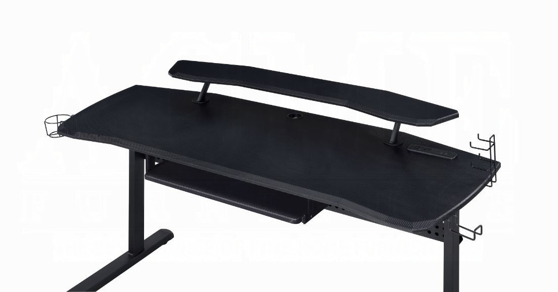 Vildre Gaming Desk W/USB