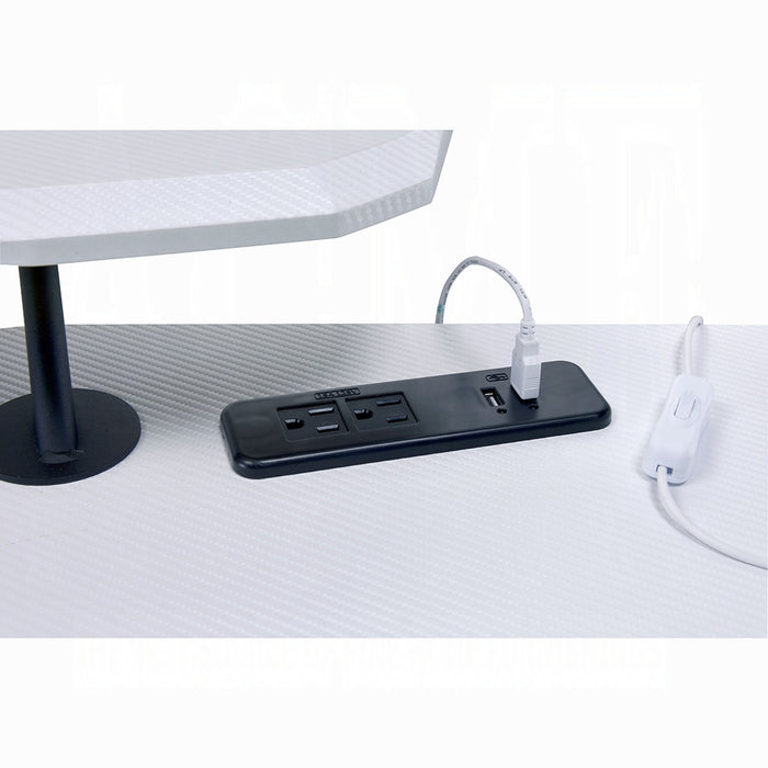 Vildre Gaming Desk W/USB