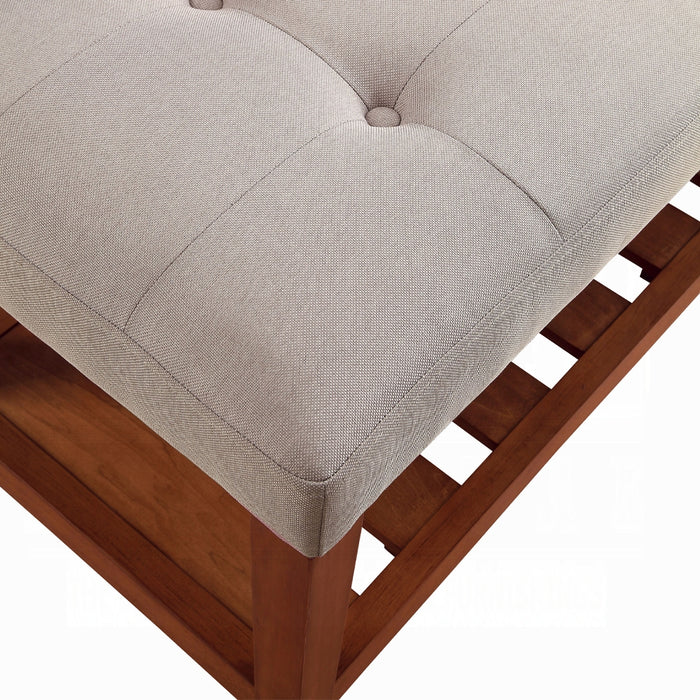 Charla Bench