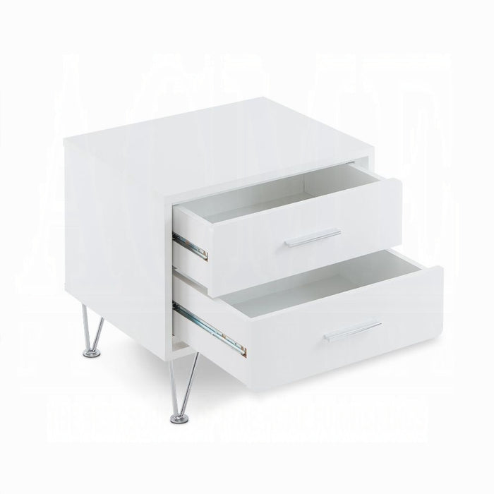 Deoss Accent Table