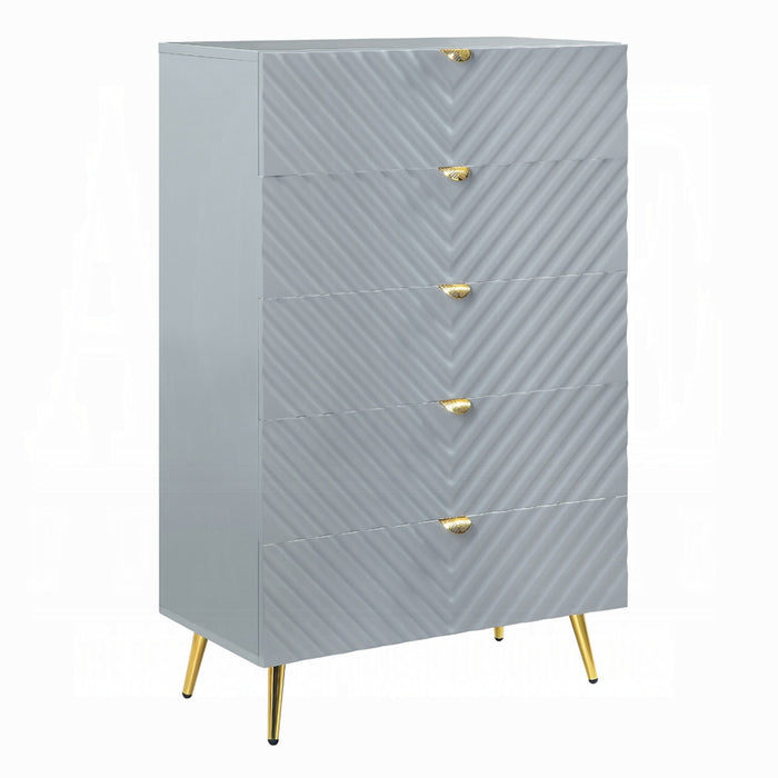 Gaines Chest
