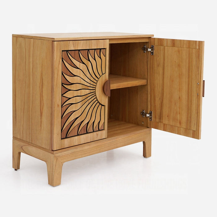 Lola Cabinet