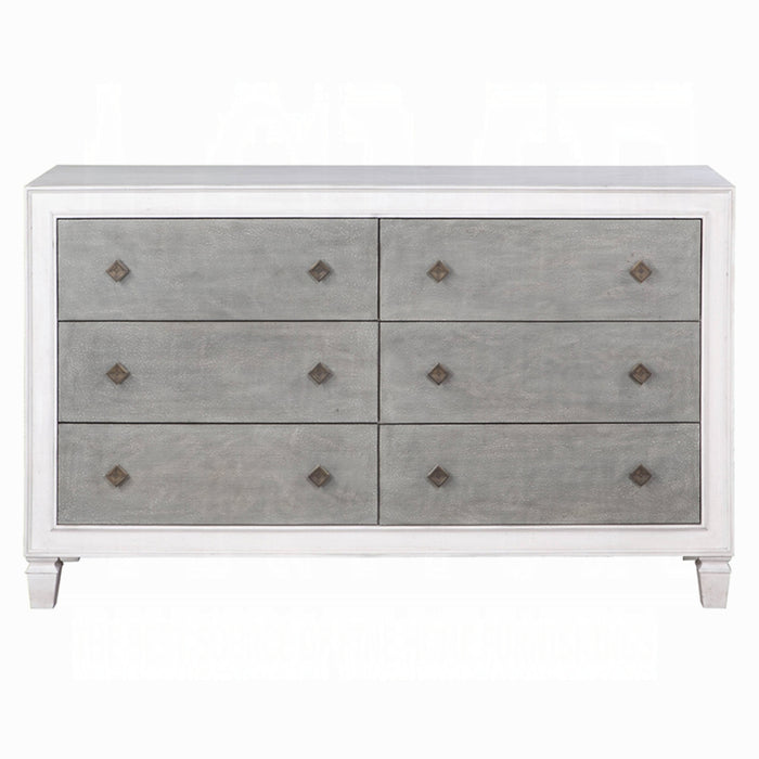 Katia Dresser