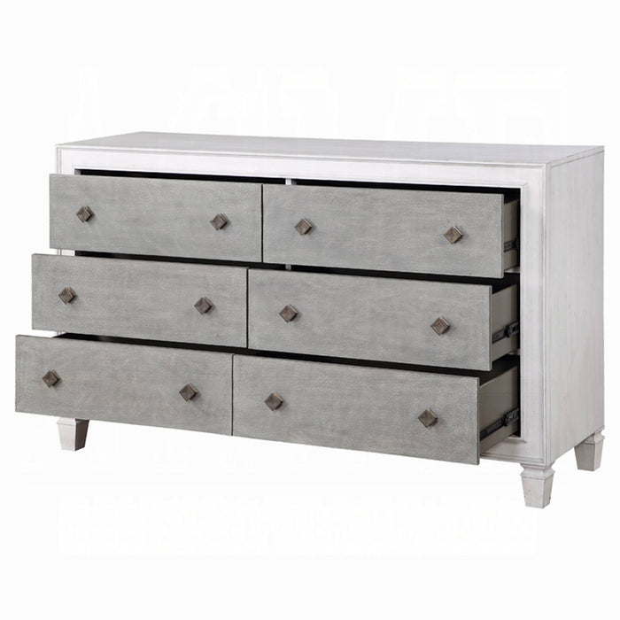 Katia Dresser