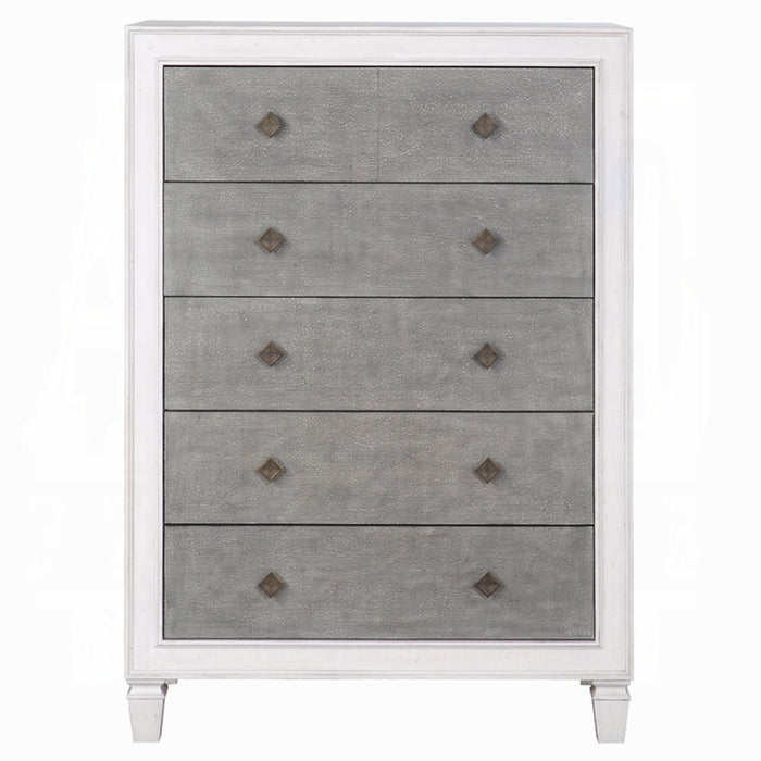 Katia Chest