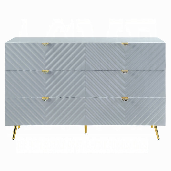 Gaines Dresser