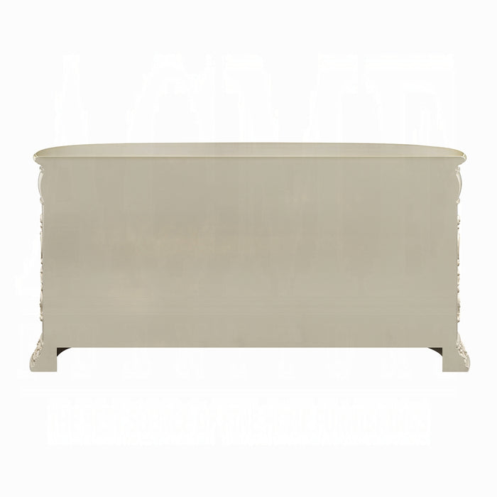 Sorina Dresser