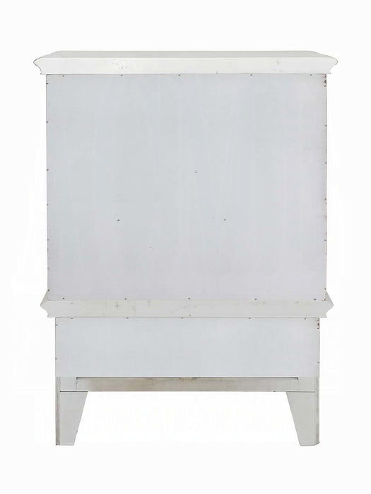 Vendome Chest