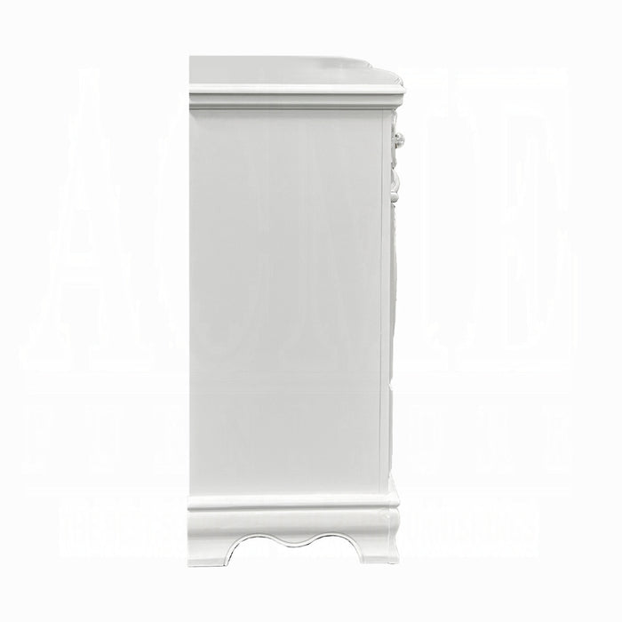 Flora Dresser