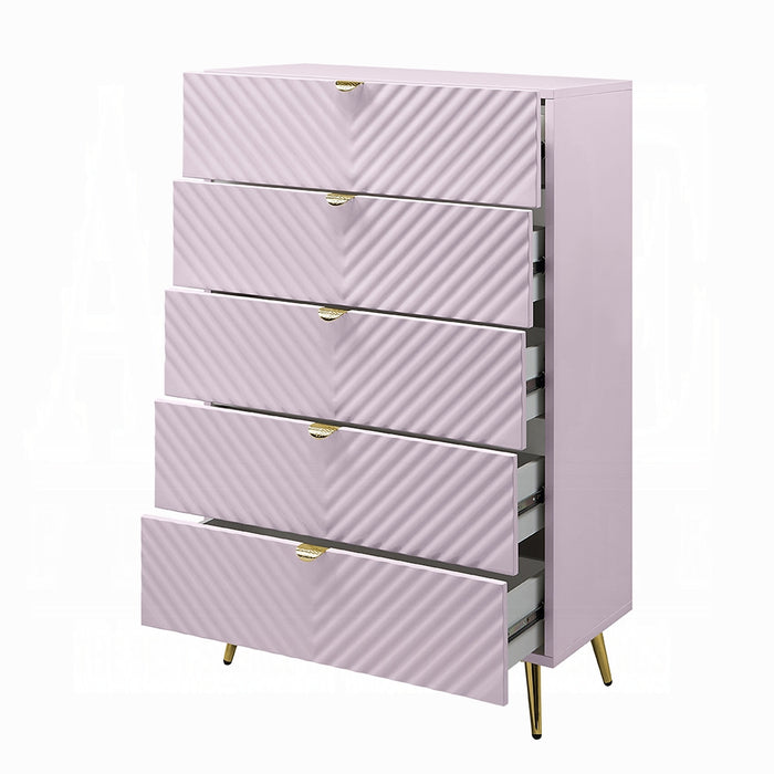 Gaines Chest