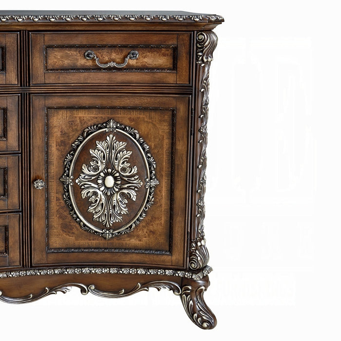Devany DRESSER