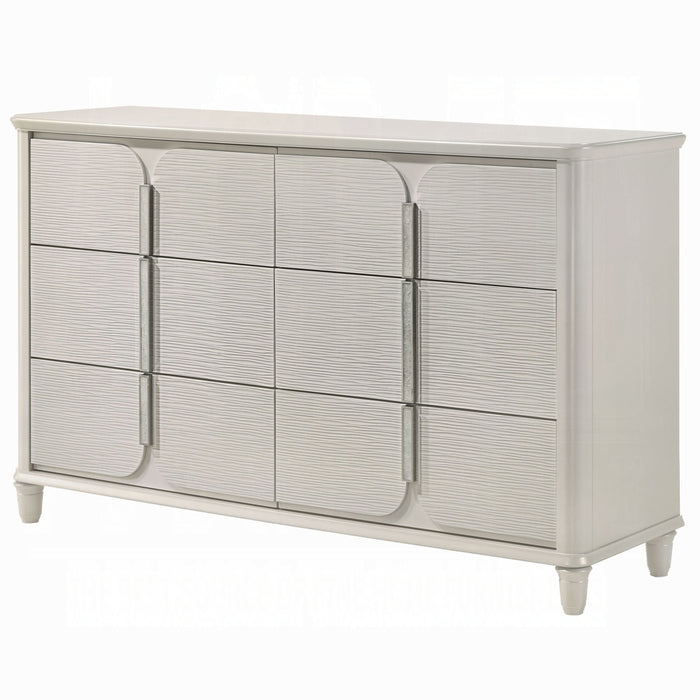 Laveda Dresser