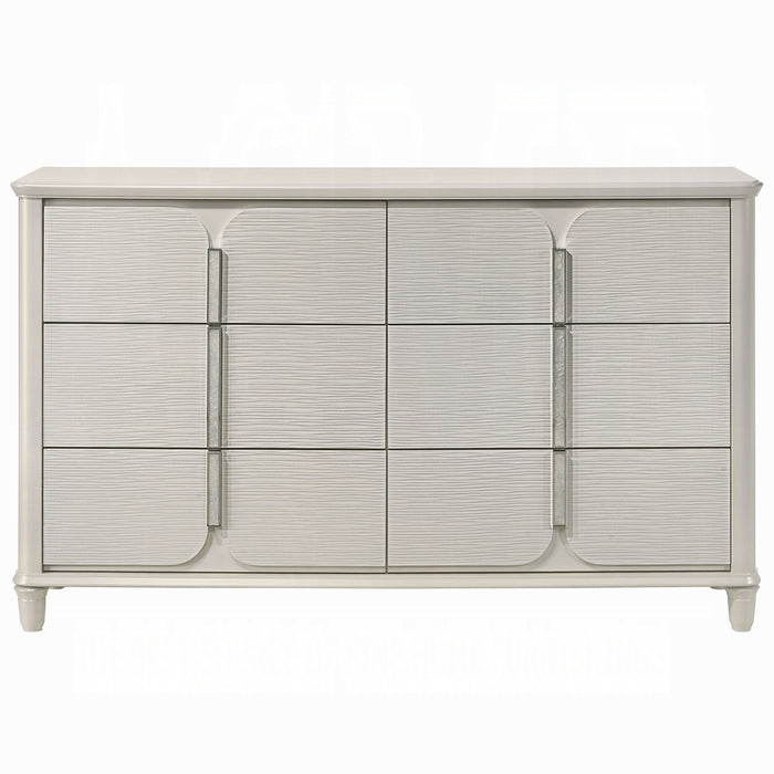 Laveda Dresser