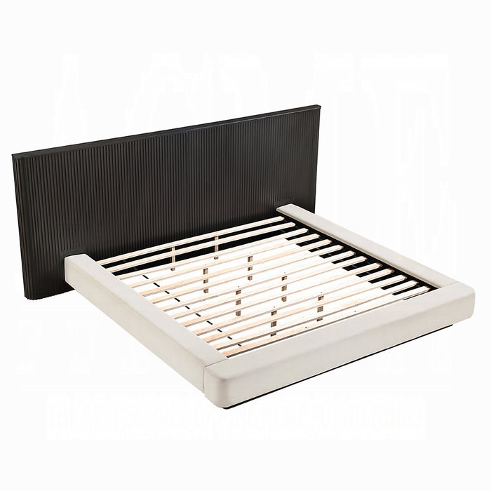 Clayten Eastern King Bed