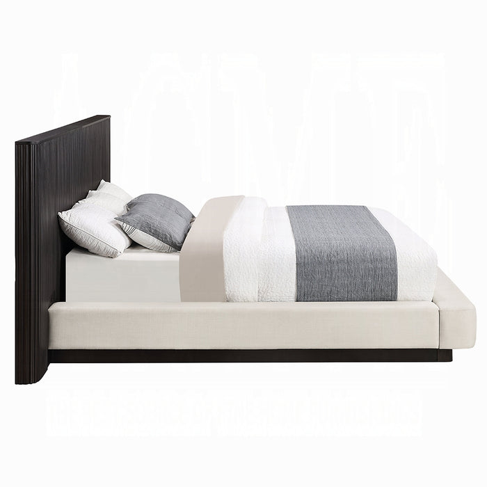 Clayten Eastern King Bed