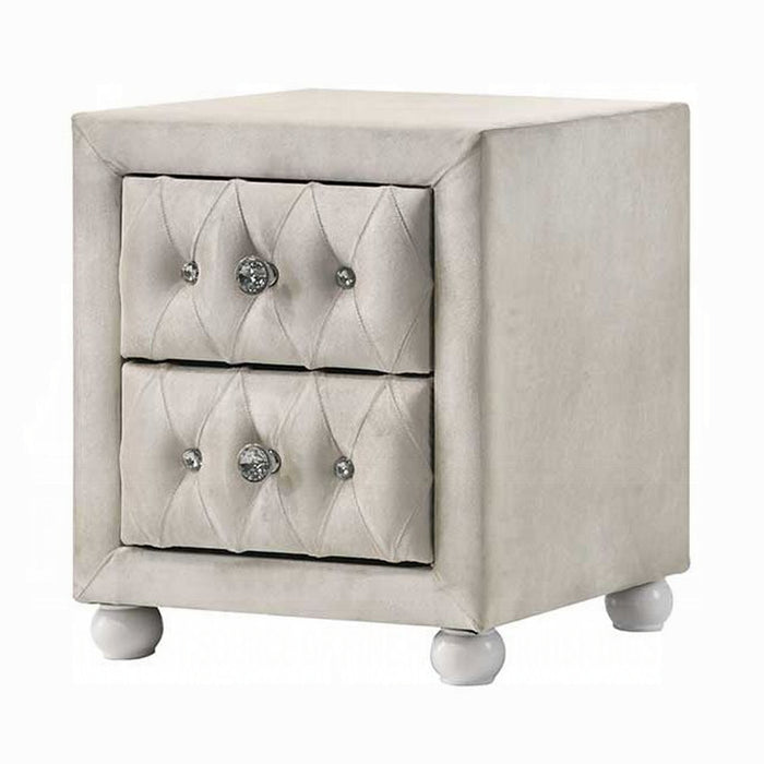 Reggie Nightstand