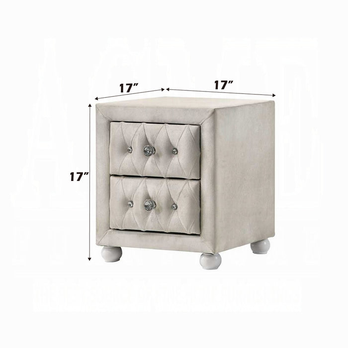 Reggie Nightstand