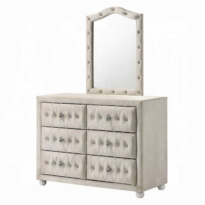 Reggie Mirror