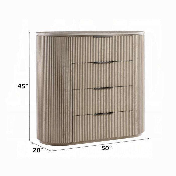 Leanna Chest