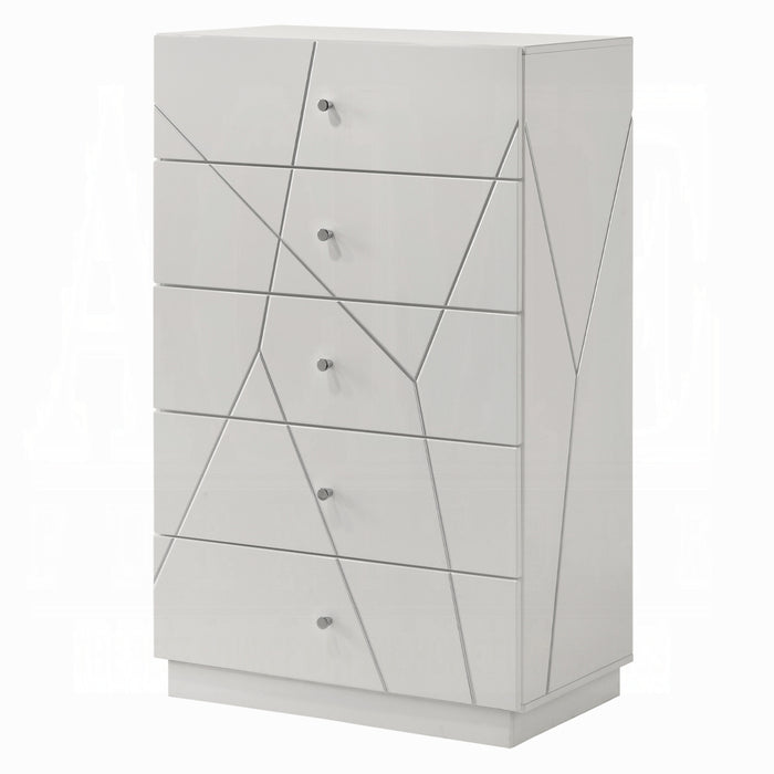 Esther Chest