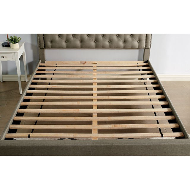 Aubree E.King Bed