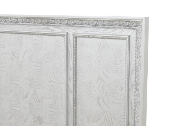 Stella Mia Queen Bed