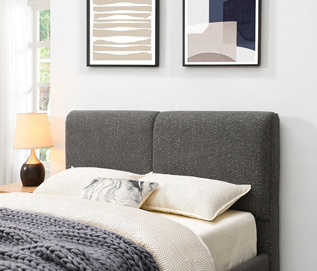 Stavern Queen Bed