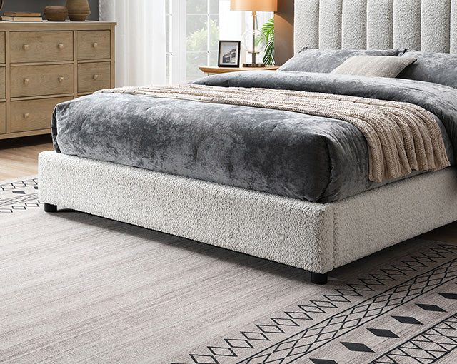 Traverso Queen Bed