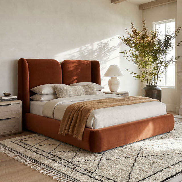 Trevers Bed