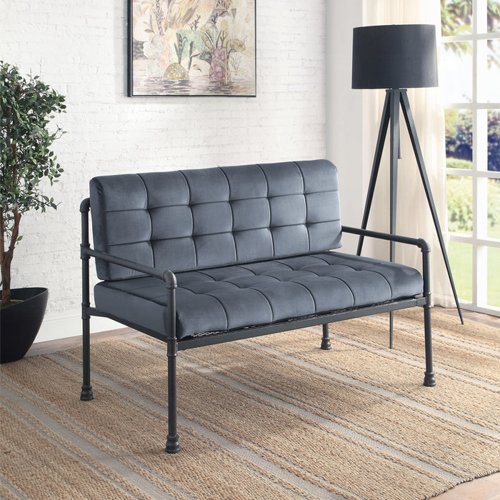 Brantley Loveseat
