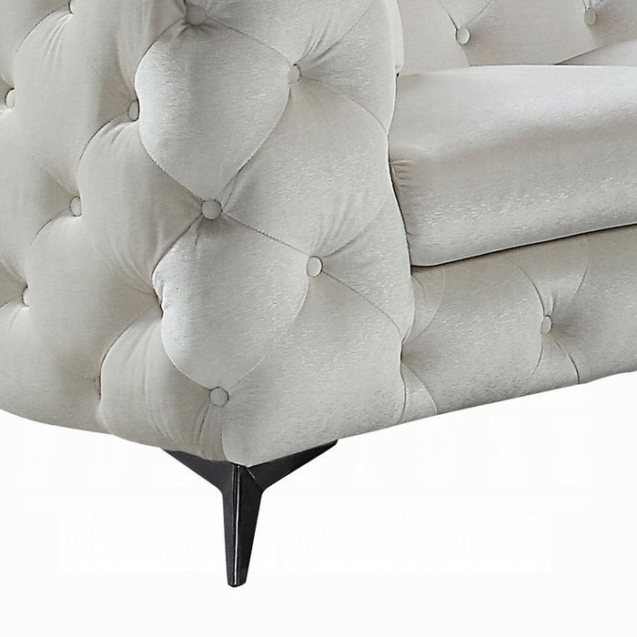 Atronia Sectional Sofa W/4 Pillows